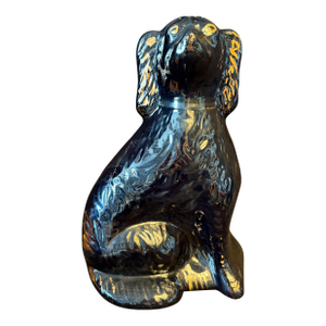 19th-Century Black Jackfield Staffordshire Spaniel Figurine Featuring a Glossy Black Glaze and Gilded Large