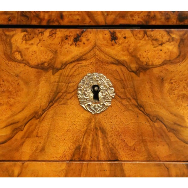 Mid 19th Century French Louis Philippe Burl Walnut Five-Drawer Chest Commode For Sale - Image 10 of 11
