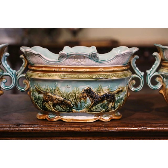 19th Century French Barbotine Hunt Motifs Cache Pots and Jardiniere, Set of 3 For Sale - Image 4 of 12