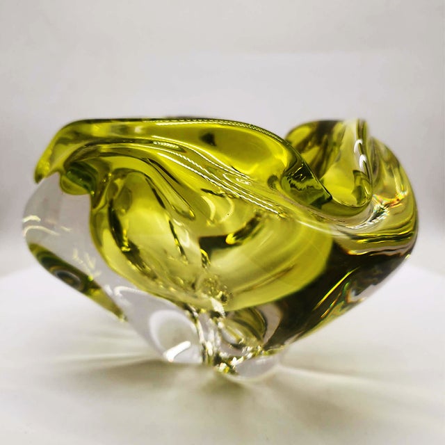 Very Big Astray or Catch-all in Murano Glass. Stunning Yellow-Green Submerged color. Rare item fot it's size, Great Scenic...