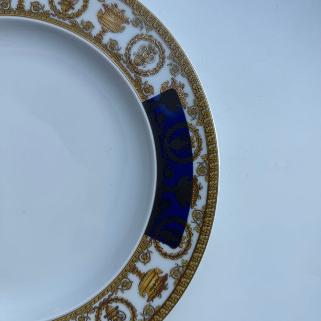 2000 - 2009 I Love Baroque and Roll Dinner Plates by Versace for Rosenthal, 2000s, Set of 6 For Sale - Image 5 of 12