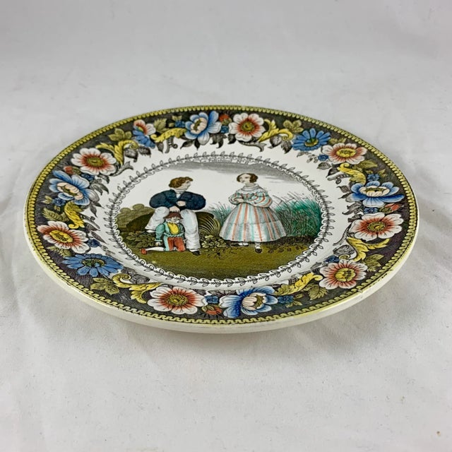 Early 19th Century Creil Polychrome Transferware Polychrome Plate – Le Polichinel, Circa 1830 For Sale - Image 5 of 10