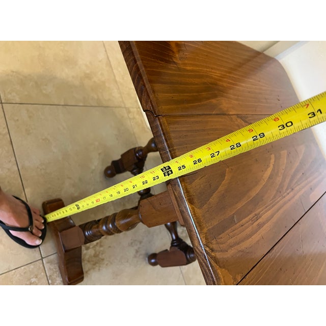 Vintage Ethan Allen Cushman Colonial Style Drop Leaf Gate Leg Accent Table For Sale In Phoenix - Image 6 of 12