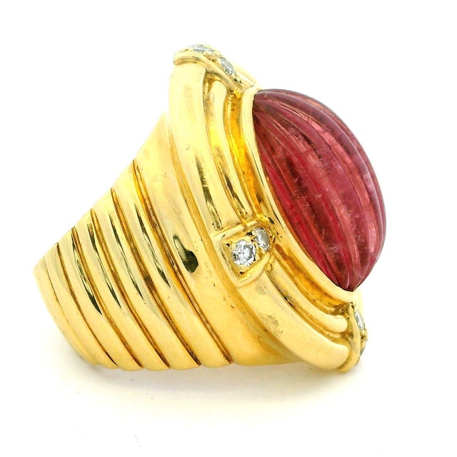 1980s Vintage Italian 18k Gold Carved Rubellite Tourmaline Diamond Bombe Ring, Size 7 For Sale - Image 5 of 10