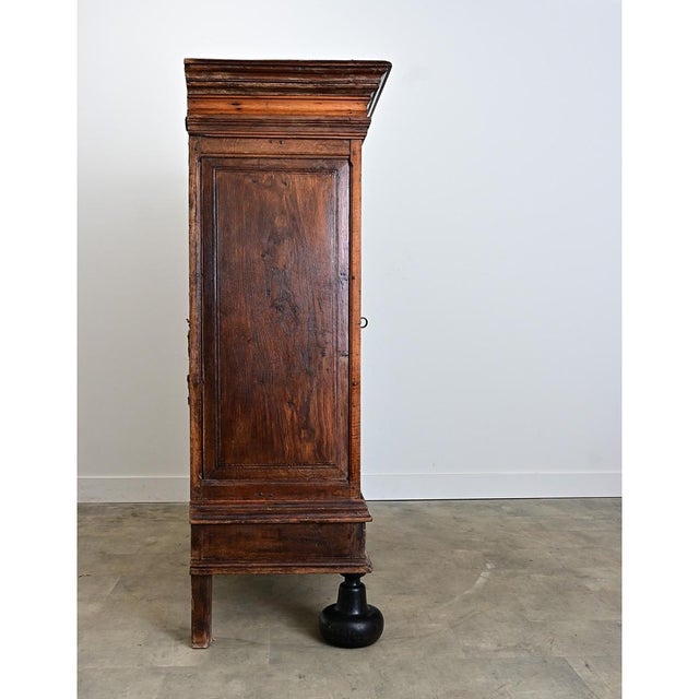 Renaissance Dutch 18th Century Oak Kussenkast Armoire For Sale - Image 3 of 13