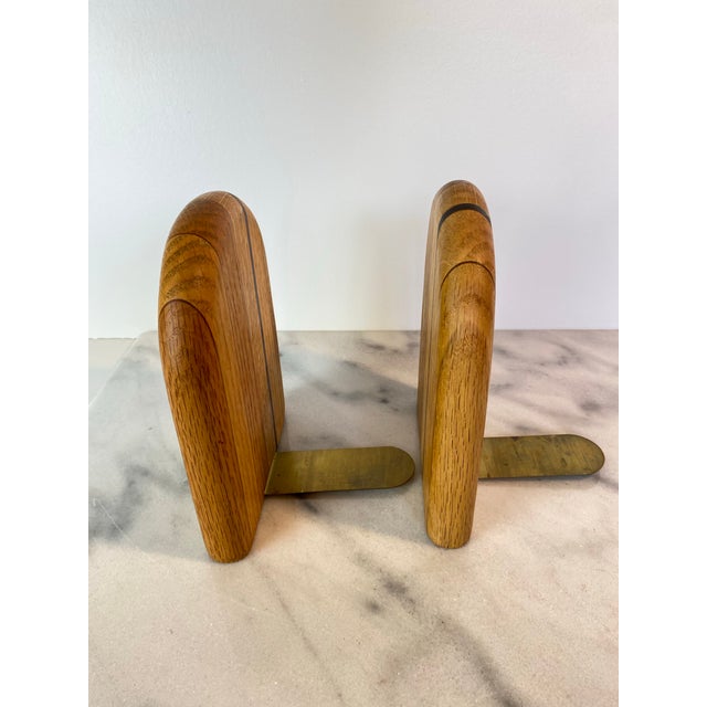 Mid 20th Century Mid-Century Modern Rounded White Oak & Brass Bookends - A Pair For Sale - Image 5 of 9
