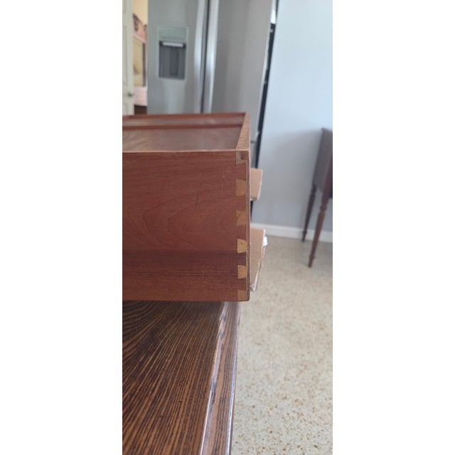 1920s The Royal Furniture Company Mahoghany Inlaid Sideboard For Sale - Image 10 of 17