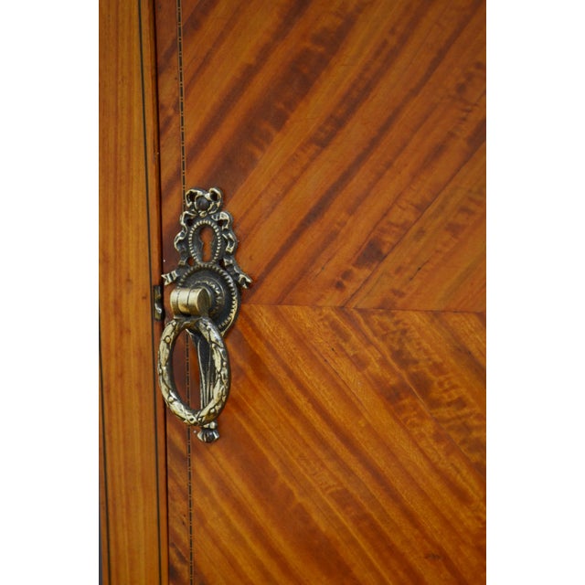 Edwardian Bedside Cabinet in Satinwood For Sale - Image 9 of 11