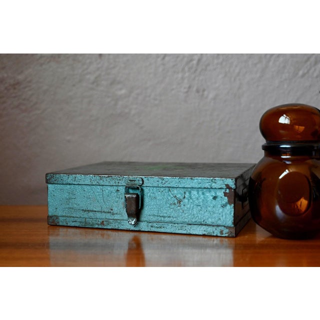 Vintage Hammered Metal First Aid Kit in Blue-Green from Asep, 1950s For Sale - Image 10 of 10