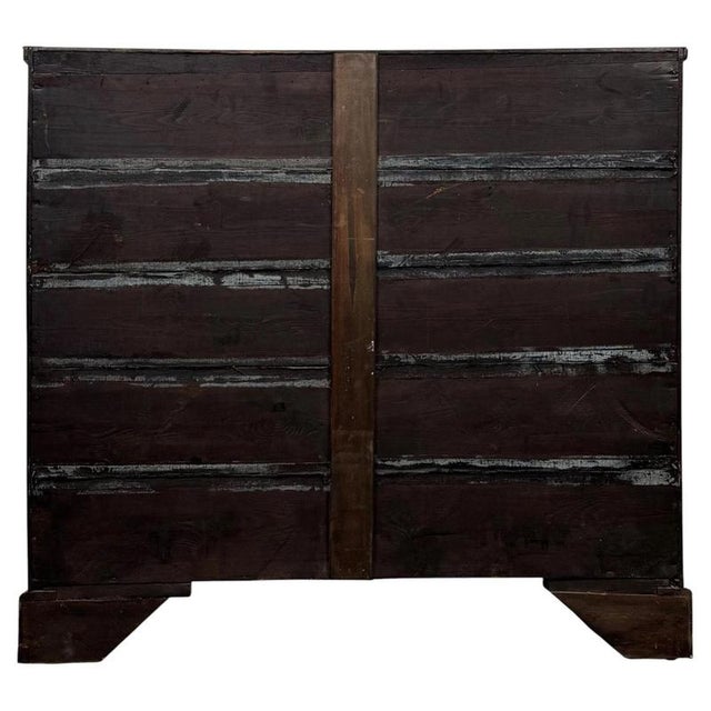 18th Century English Georgian Inlaid and Crossbanded Oak Chest of Drawers For Sale - Image 9 of 12