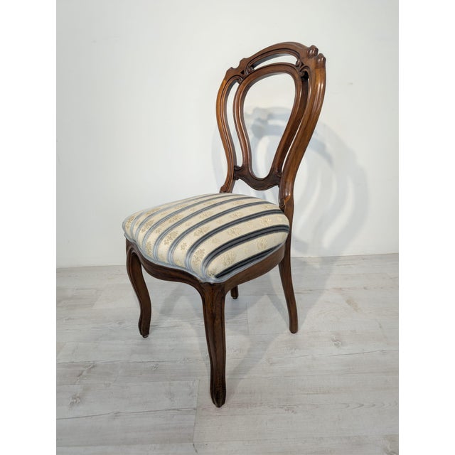 Louis Philippe Medallion Chair in Walnut Wood, 1960 For Sale - Image 13 of 16
