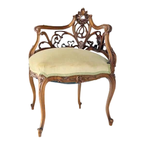 Carved Walnut Art Nouveau French Corner Chair