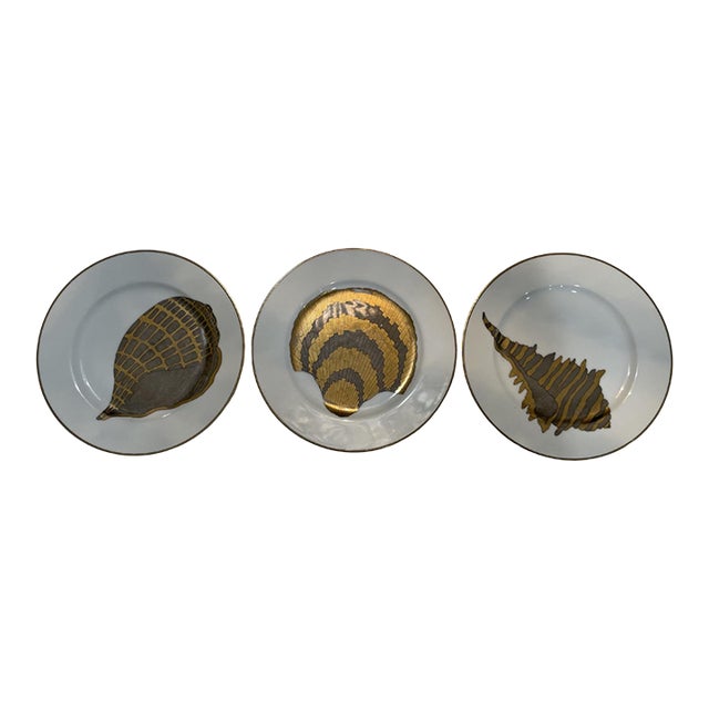 1980s Fitz & Floyd Shell Motif Plates – Set of 3 For Sale