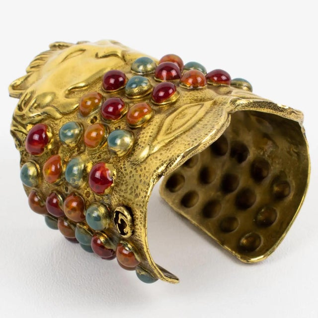 Gucci Carved Metal Bracelet and Ornament, gift box For Sale - Image 11 of 17