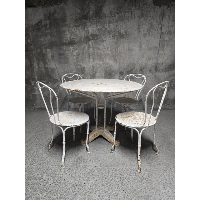 Wrought Iron Garden Table and Chairs, 1930s, Set of 5, in Good conditions. Designed 1920 to 1949
