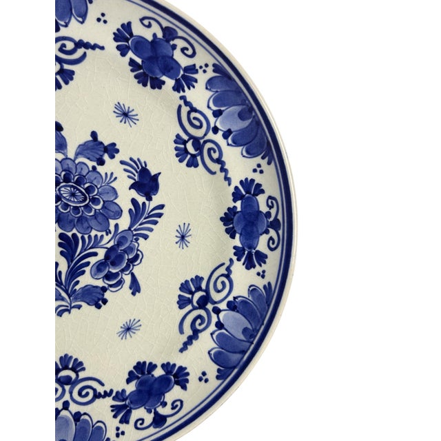 Blue Vintage Hand-Painted Vredesjaar Plates from Royal Delft, 1920, Set of 2 For Sale - Image 8 of 18