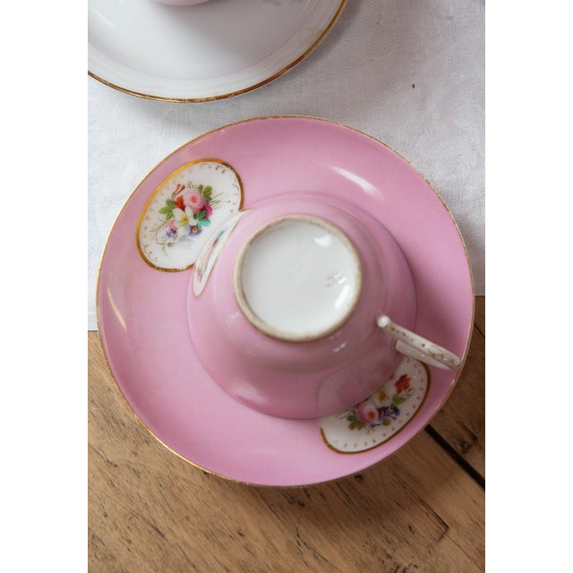Pink Porcelain Tea Service for 11 with Medallion from Vieux, Paris, 1900s, Set of 25 For Sale - Image 11 of 14