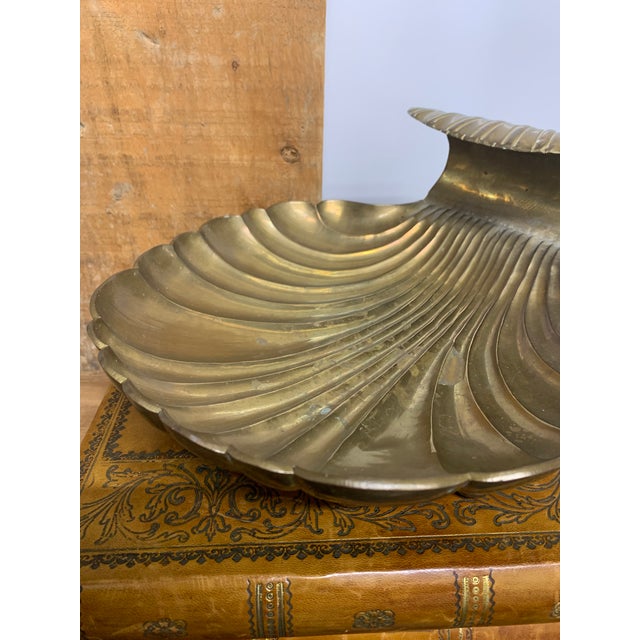 Large Vintage Brass Scallop Shell Centerpiece Bowl For Sale In Dallas - Image 6 of 7