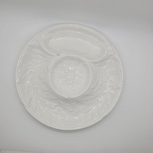 Late 20th Century Vintage p.v. France White Majolica Artichoke Plates Floral Embossed Relief - Set of 5 For Sale - Image 5 of 17