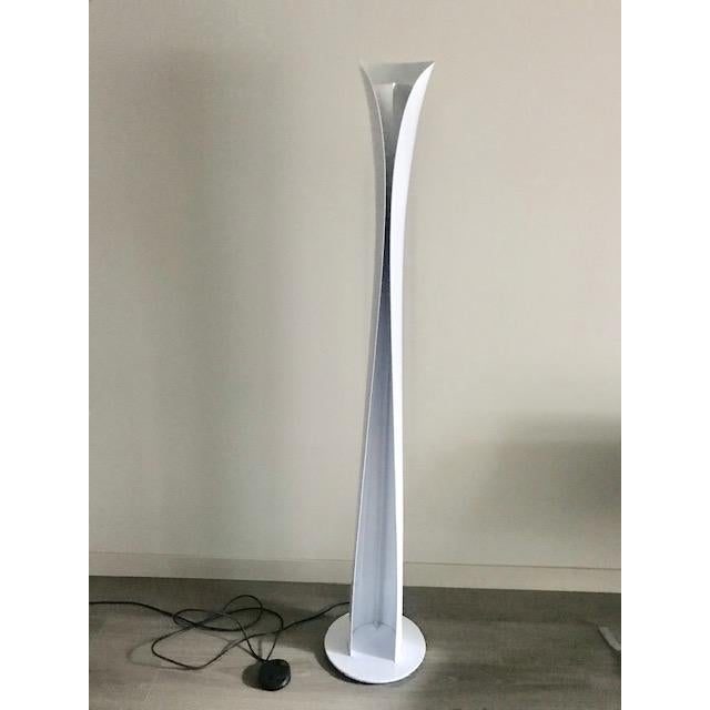 Karim Rashid Contemporary Cadmo Led Floor Lamp by Artemide For Sale - Image 4 of 4