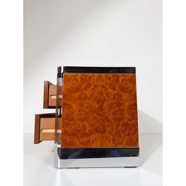 1970s Mid-Century Burl Wood, Chrome and Acrylic Glass Nightstands, 1970s, Set of 2 For Sale - Image 5 of 18