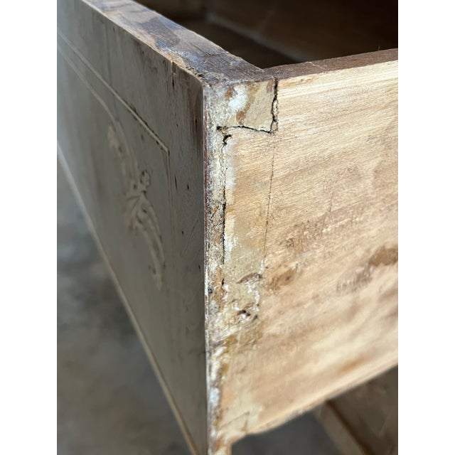 19th Century Italian Bleached Walnut Carlo X Chest of Drawers / Commode For Sale - Image 9 of 12