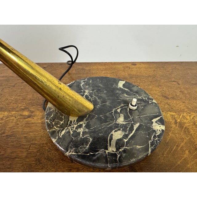 1950s Italian Brass and Marble Table Lamp by Oscar Torlasco, 1950s For Sale - Image 5 of 13