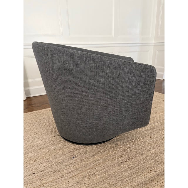 2010s Four Design Within Reach Benson U Turn Swivel Chairs in Pumice Pebble Weave For Sale - Image 5 of 9