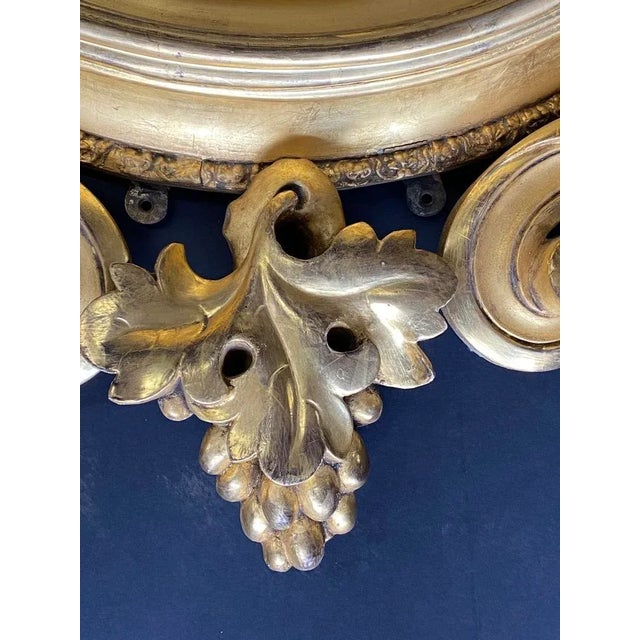 19th Century American Federal Gilt Convex Mirror For Sale - Image 9 of 10
