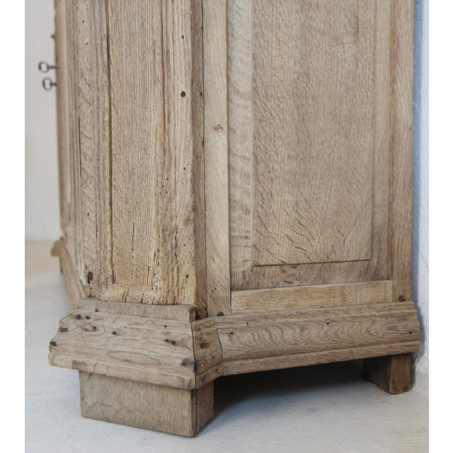 18th Century Provincial Buffet À Deux Corps Cabinet in Bleached Oak For Sale - Image 13 of 18