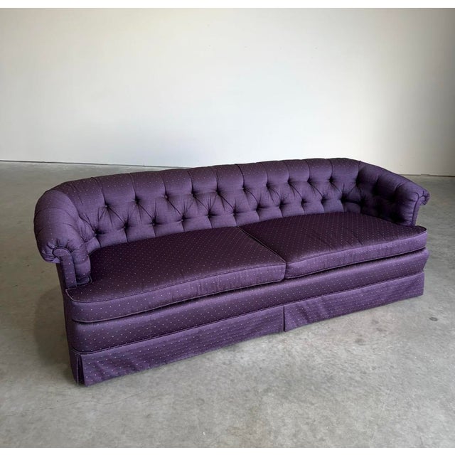 Hollywood Regency Purple Tufted Sofa For Sale - Image 4 of 10