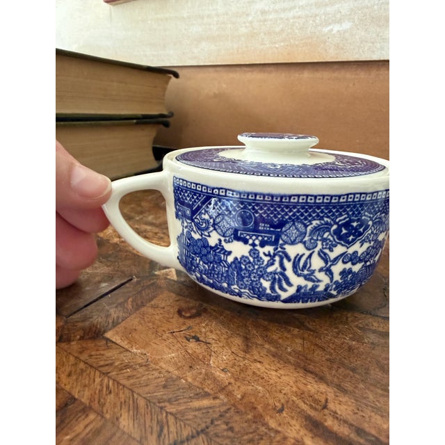 1960s Blue Willow Sugar Bowl With Lid and Creamer For Sale - Image 11 of 12