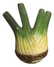 Example of Organization Accessories