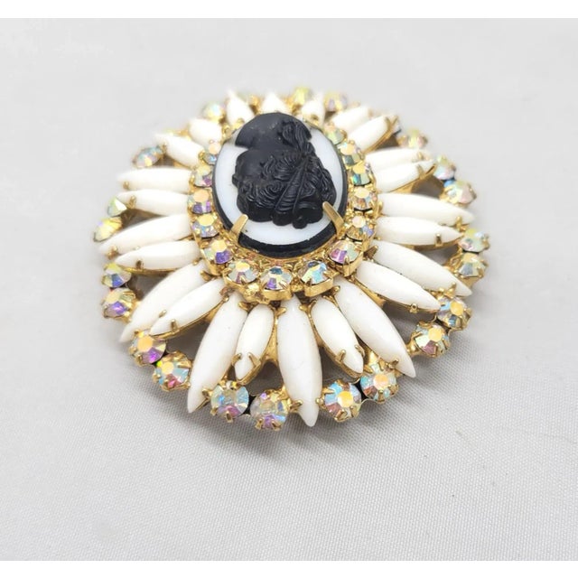 Metal Vintage Verified Delizza & Elster Rhinestone Cameo Brooch / Pendant For Sale - Image 7 of 7