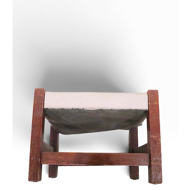 Early 20th Century Mission Oak Arts and Crafts Period Stool Ottoman Footrest Bench in the Style of Stickley For Sale - Image 11 of 12