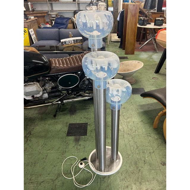 Italian Floor Lamp by Toni Zuccheri for Mazzega, 1970 For Sale - Image 8 of 9