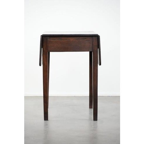 Wood Antique English Drop-Leaf Dining Table in Oak, 1800s For Sale - Image 7 of 13