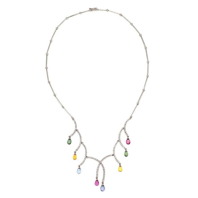 Contemporary Estate 11.00ct Diamond & Sapphire 14k White Gold Dangle Necklace For Sale - Image 3 of 5