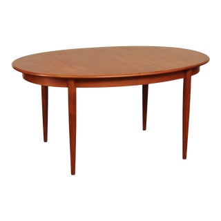 Gudme Møbelfabrik Danish Modern Oval Teak Dining Table For Sale