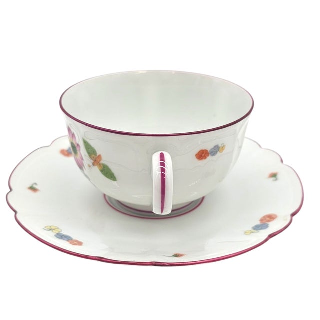 Set of 7 Mma Charles Field Haviland Limoges Tea Cups and Saucers – Meissen Style Floral With Red Rim For Sale In San Francisco - Image 6 of 15