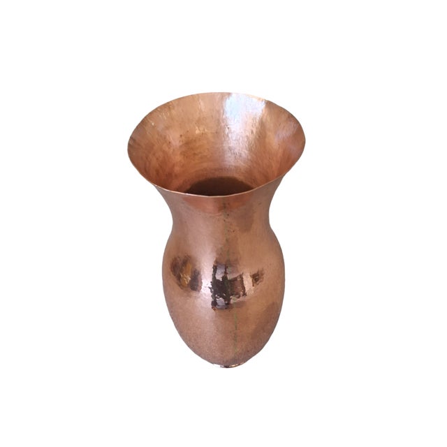 Vintage English hand hammered copper vase. Stamped England and signed in bottom.