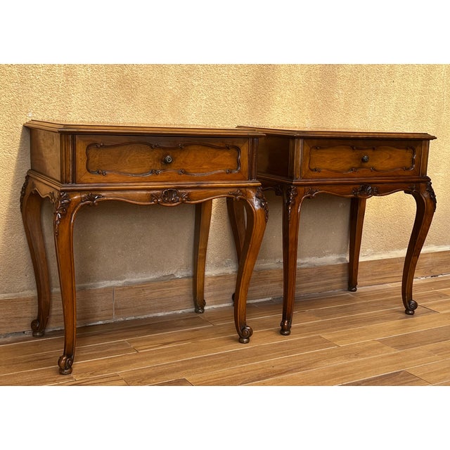 20th Century Pair of French Nightstands With One-Drawer and Cabriole Legs For Sale - Image 4 of 11