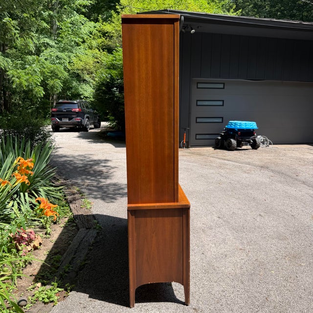 Mid 20th Century Walnut Hutch China Cabinet With Rosewood Pulls in Style of Kent Coffey Perspecta For Sale In Cleveland - Image 6 of 11