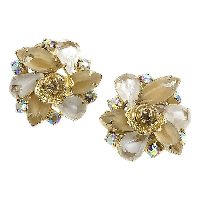 Vintage Weiss Art Glass With Golden Rose Clip-on Earrings For Sale