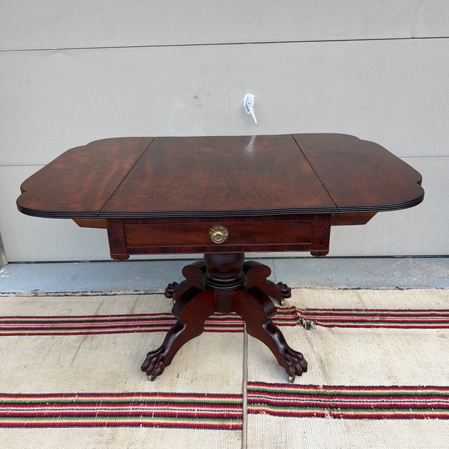 Antique Philadelphia Neo-Classical Mahogany Drop Leaf Breakfast Table, Stamped "h.w", Circa 1810s For Sale - Image 11 of 12