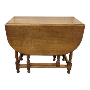 Antique English Gateleg Honey Oak Drop-Leaf Table