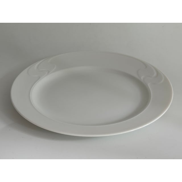 1990s Asimmetria White Salad Plate by Björn Wiinblad for Rosenthal Studio Line, 1986, Set of 6 For Sale - Image 5 of 6