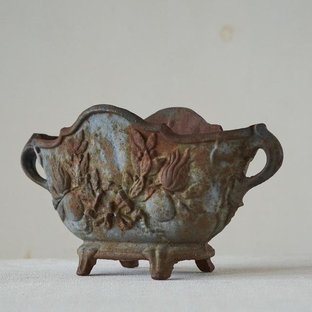 Metal Late 19th Century Planter in Patinated and Rusted Cast Iron, 1890s For Sale - Image 7 of 9