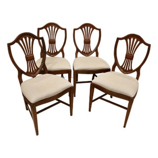 Mid 20th Century Hepplewhite Mahogany Dining Side Chairs -Set of 4 For Sale