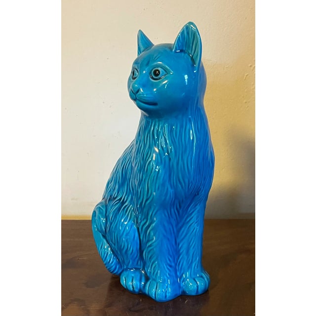 Turquoise Mid-Century Chinese Export Monochrome Porcelain Turquoise Glaze Figure of a Cat For Sale - Image 8 of 18